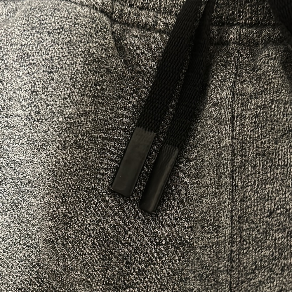 Lululemon Ready to Rulu Jogger - Picture 4 of 6